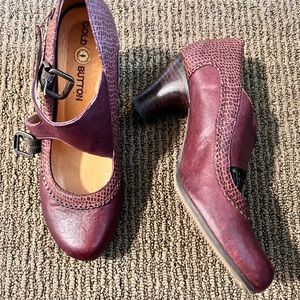 Vintage gold button leather heels